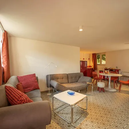 Loft 4 *